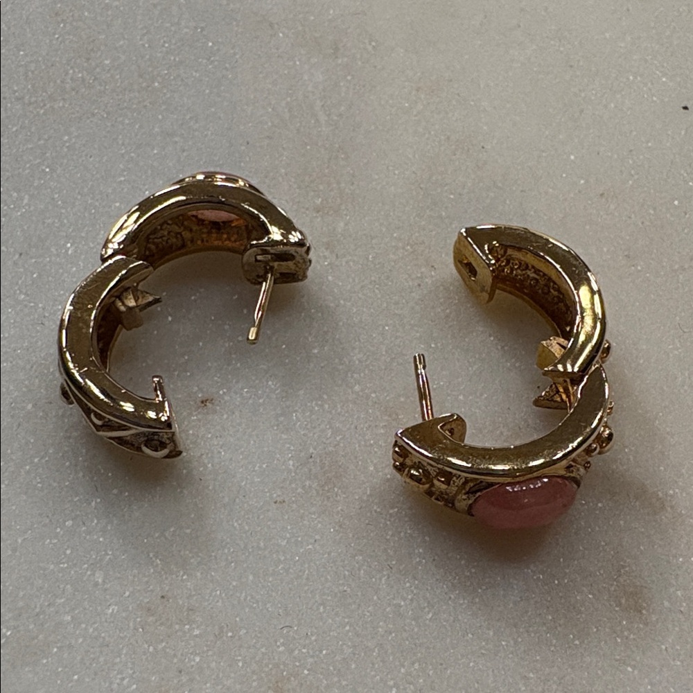 Elegant Peach stone set in Gold, Jewelry Set - Picture 4 of 6
